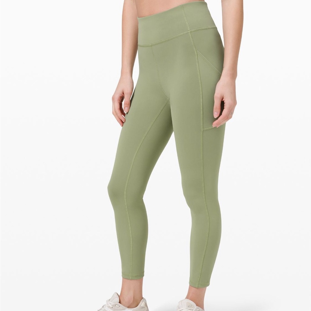 Lululemon High Rise Invigorate Tights 25’